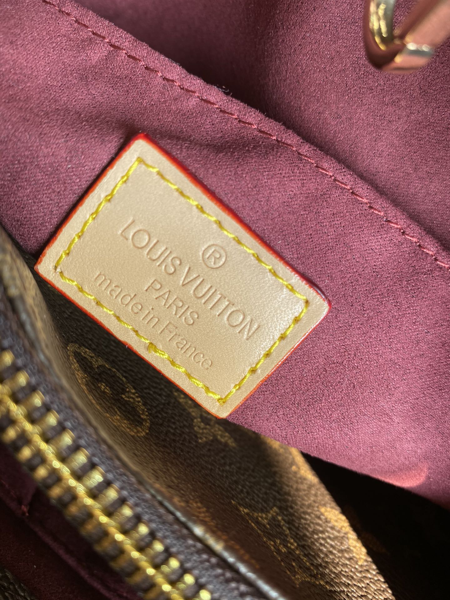 EN - New Arrival Bags LUV 102