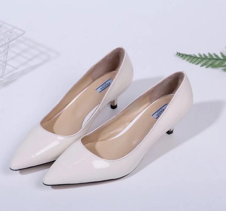 GlamyWomen Shoes - 725