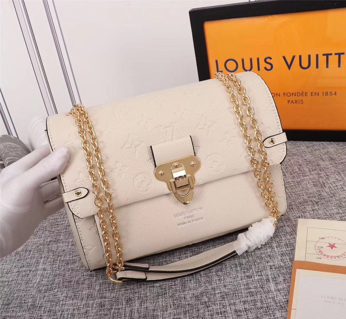 EN - New Arrival Bags LUV 275