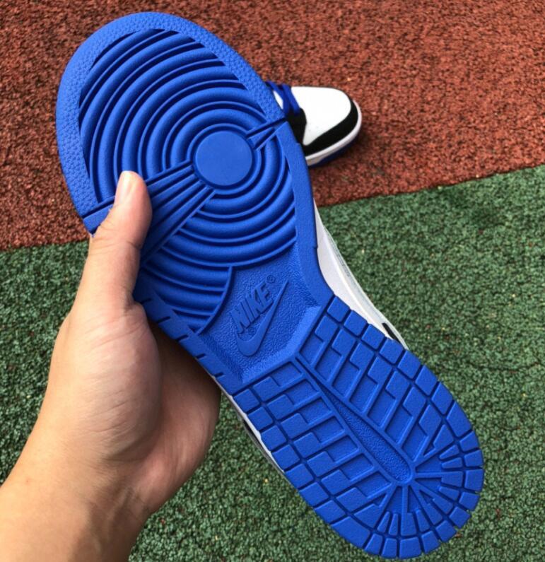 SAMC - NKE Shoes - 743