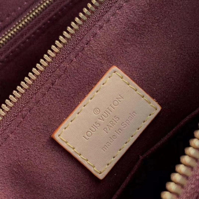 LOV2 Bags - Luxurious Bags  1059