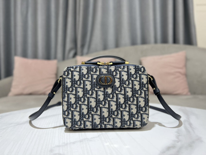 Glami Fashion - DIR Bags - 2027