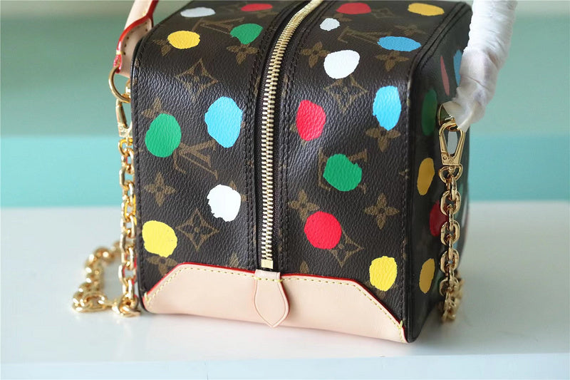 ELE - LUV Bags - 452