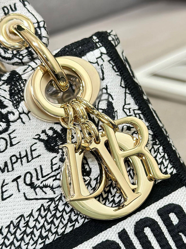 ELE - Dir Bags - 220