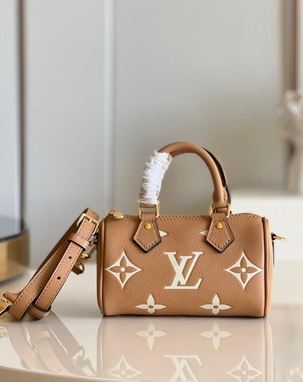 SAMC - LOV Bags - 1570