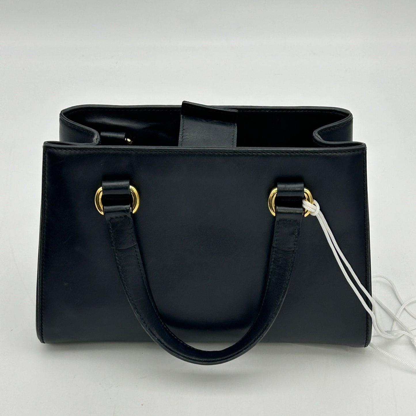 GLM-- Sylvie Handbag  Leather Black Plain for Women LA25981