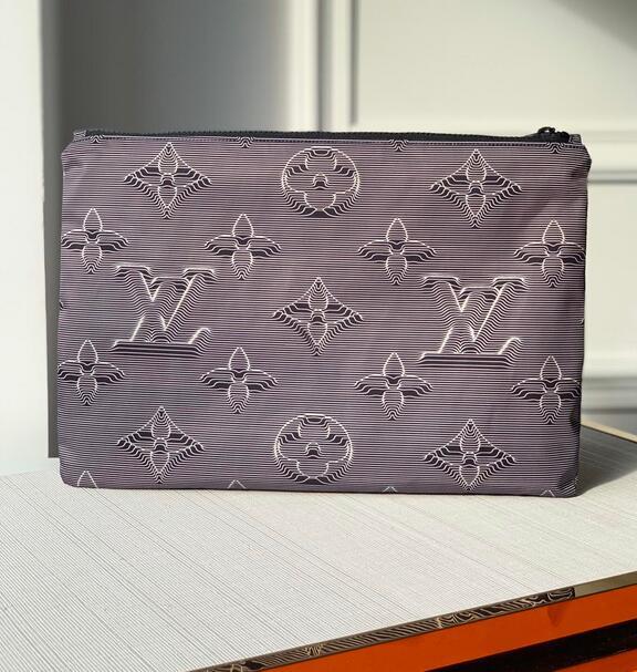 SAMC - LOV Bags - 3073