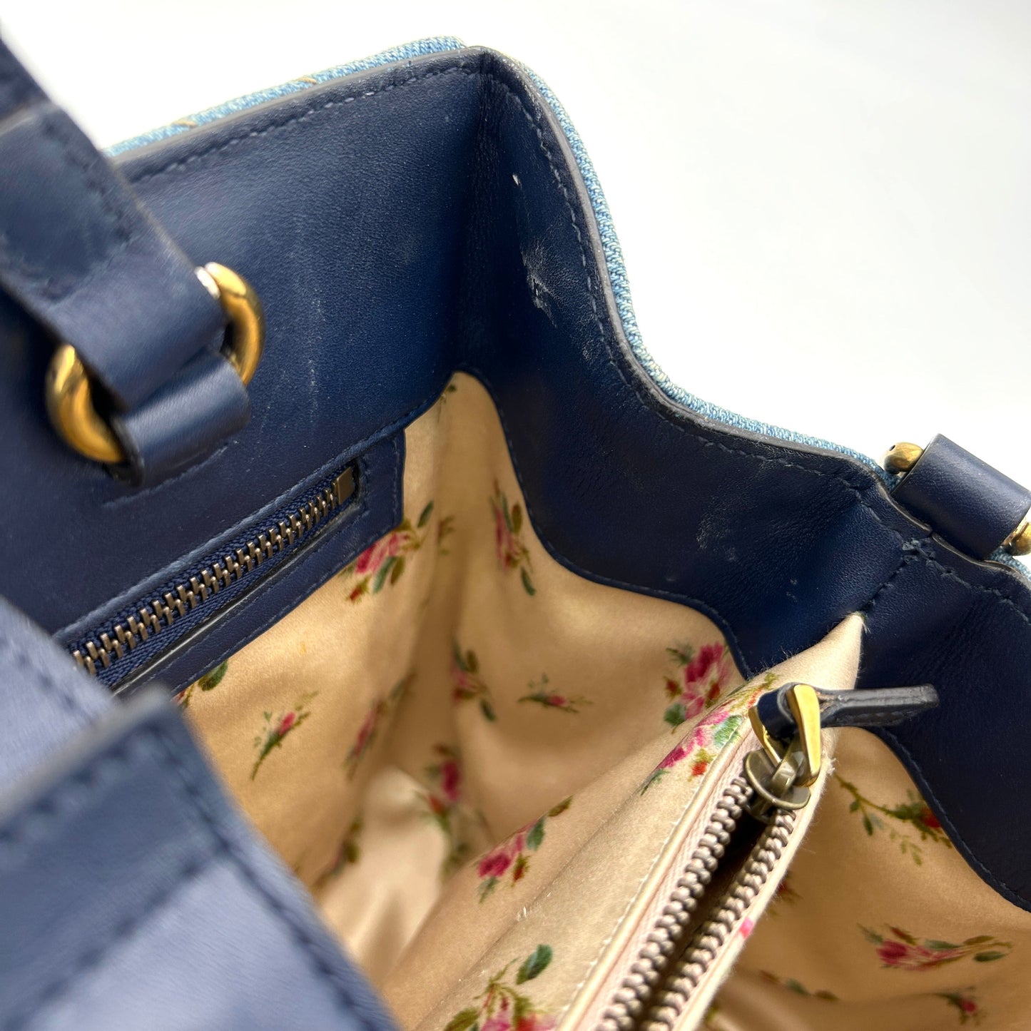 GLM-- Denim Matelasse Small Pearly GG Marmont Tote Blue LA26996