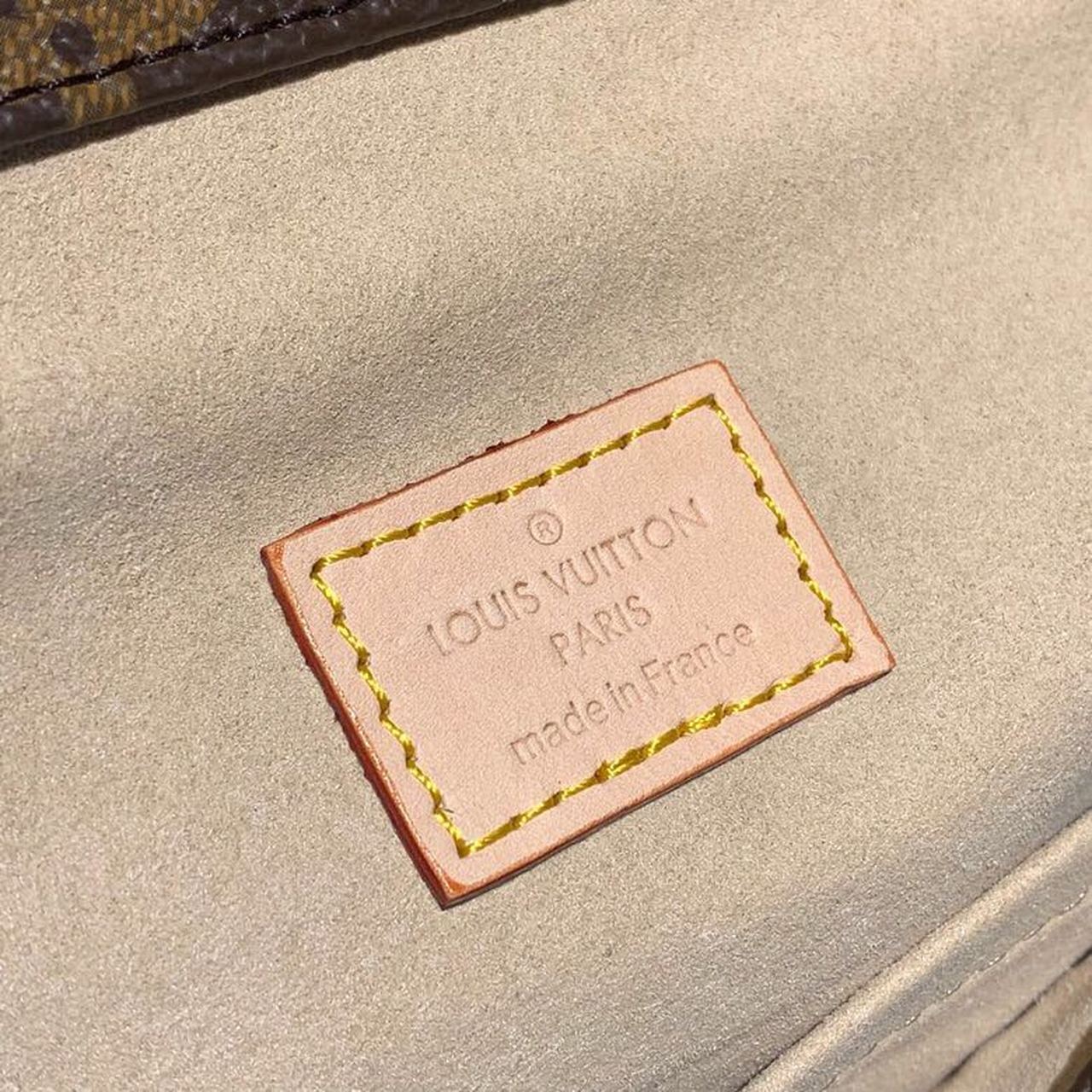 LV Artsy MM Monogram Canvas For Women, WomenÃ¢â‚¬â„¢s Handbags 16.1in/41cm LV M44869