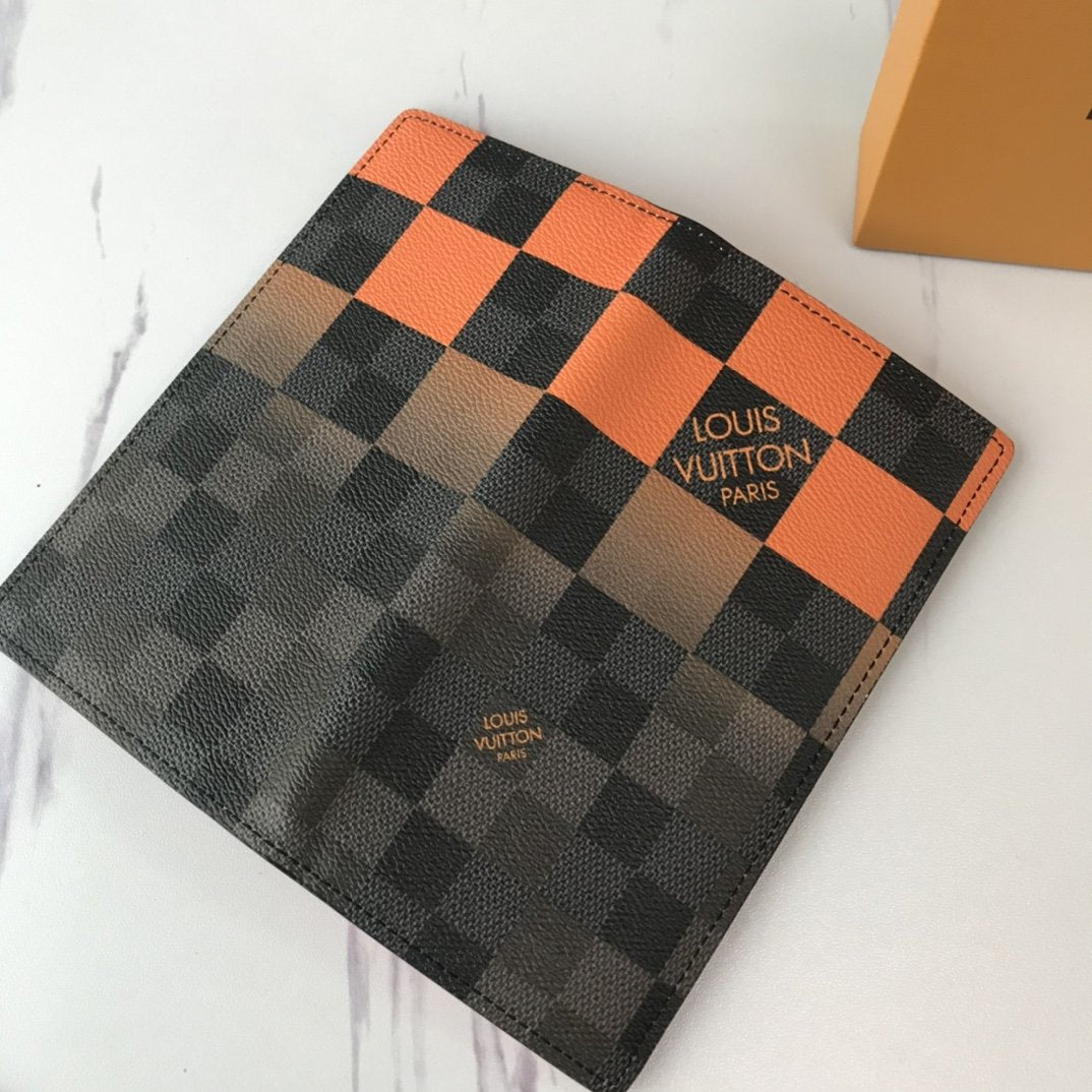 EN - New Arrival Wallet LUV 050