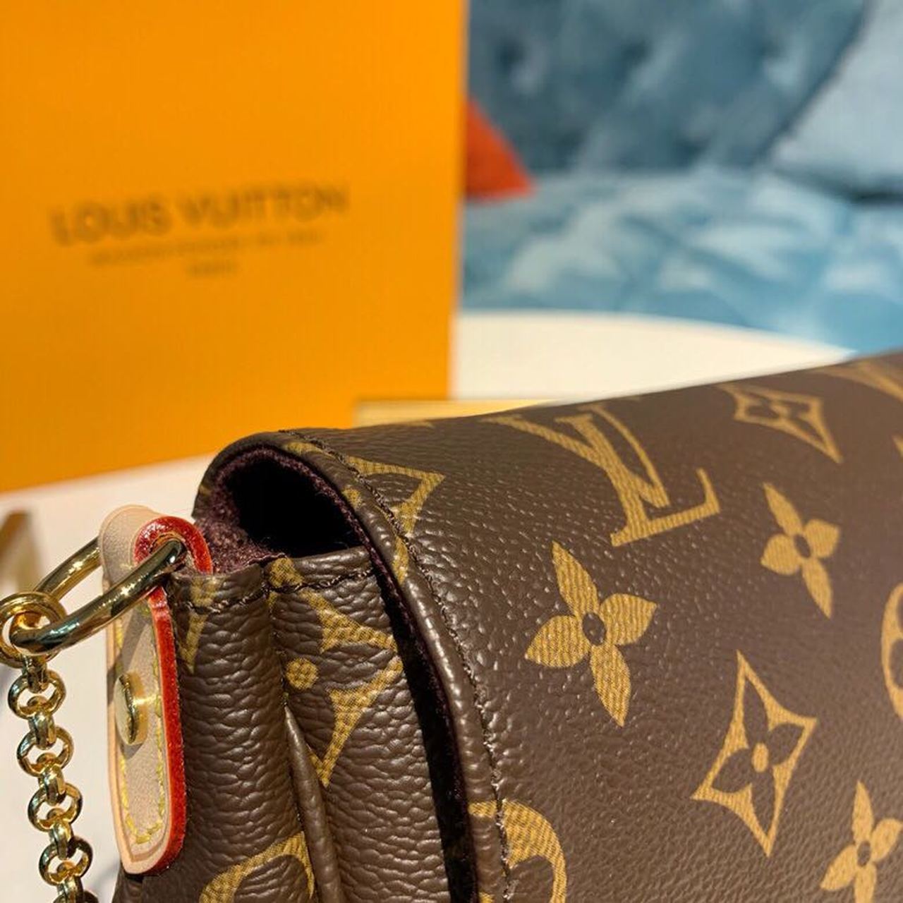 LV Favorite PM Monogram Canvas For Women, WomenÃ¢â‚¬â„¢s Handbags, Shoulder And Crossbody Bags 10.2in/26cm LV M40717