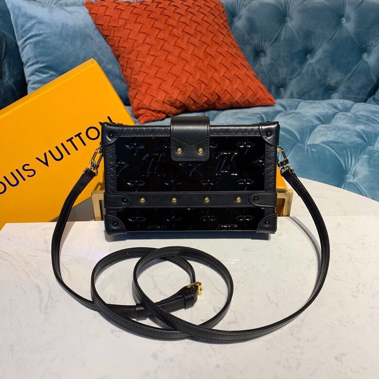 LV Petite Malle Monogram Vernis Black For Women, WomenÃ¢â‚¬â„¢s Handbags, Shoulder And Crossbody Bags 7.9in/19cm LV M54180