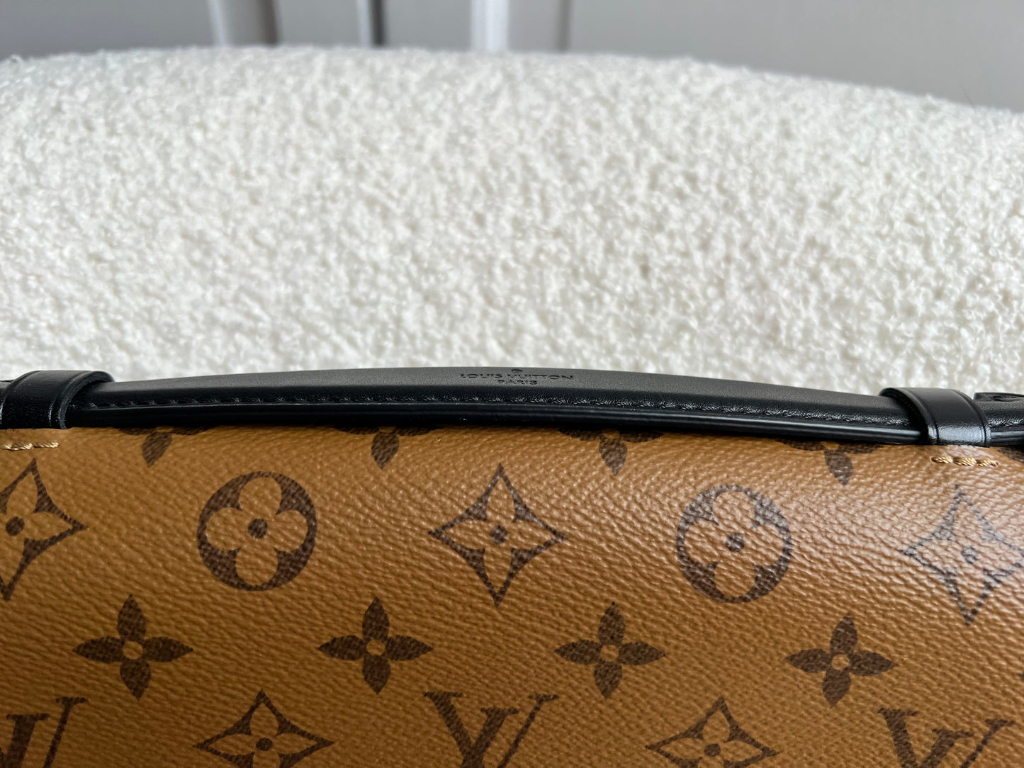 Louis Vuitton Pochette Metis Reverse Monogram (RRP £2,000)