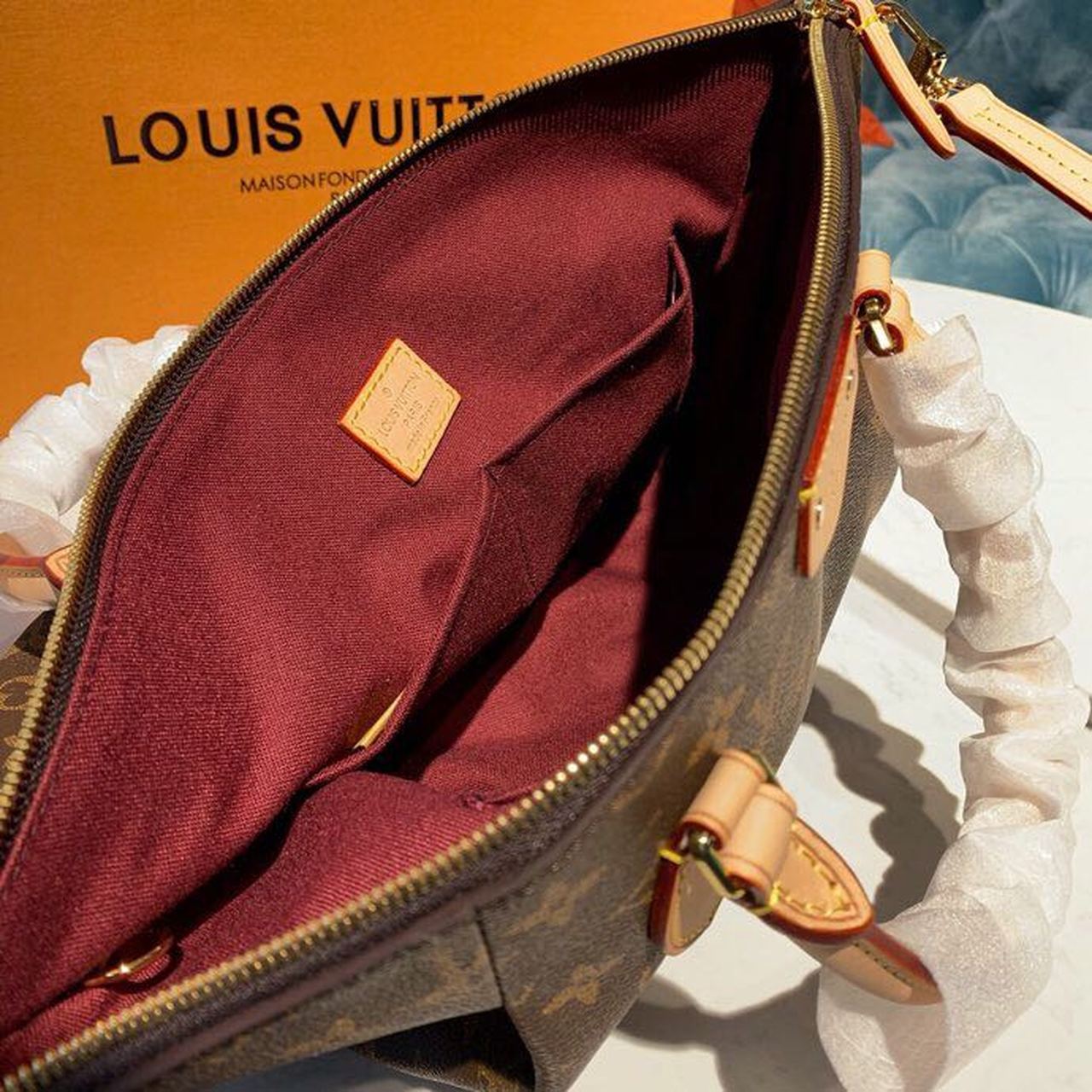 LV Turenne MM Monogram Canvas For Women, WomenÃ¢â‚¬â„¢s Handbags, Shoulder Bags 15in/38cm LV M48814
