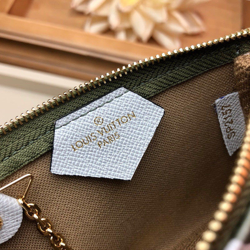 LOV2 Bags - Luxurious Bags  2030