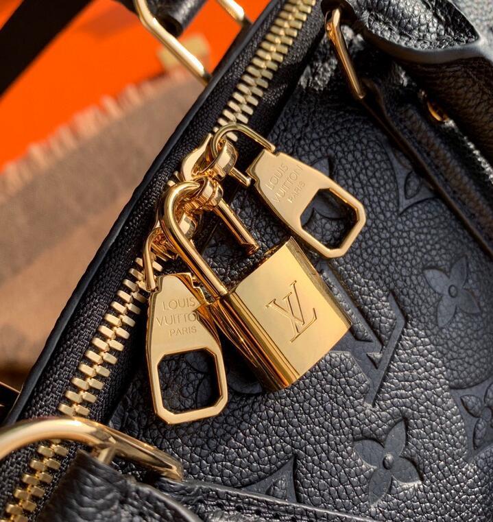 SAMC - LOV Bags - 3000
