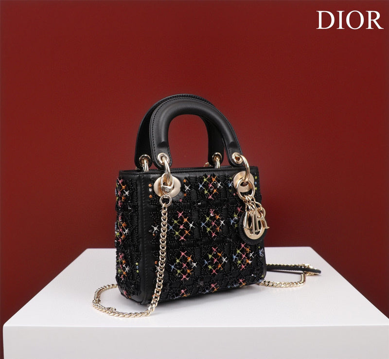 ELE - Dir Bags - 1873