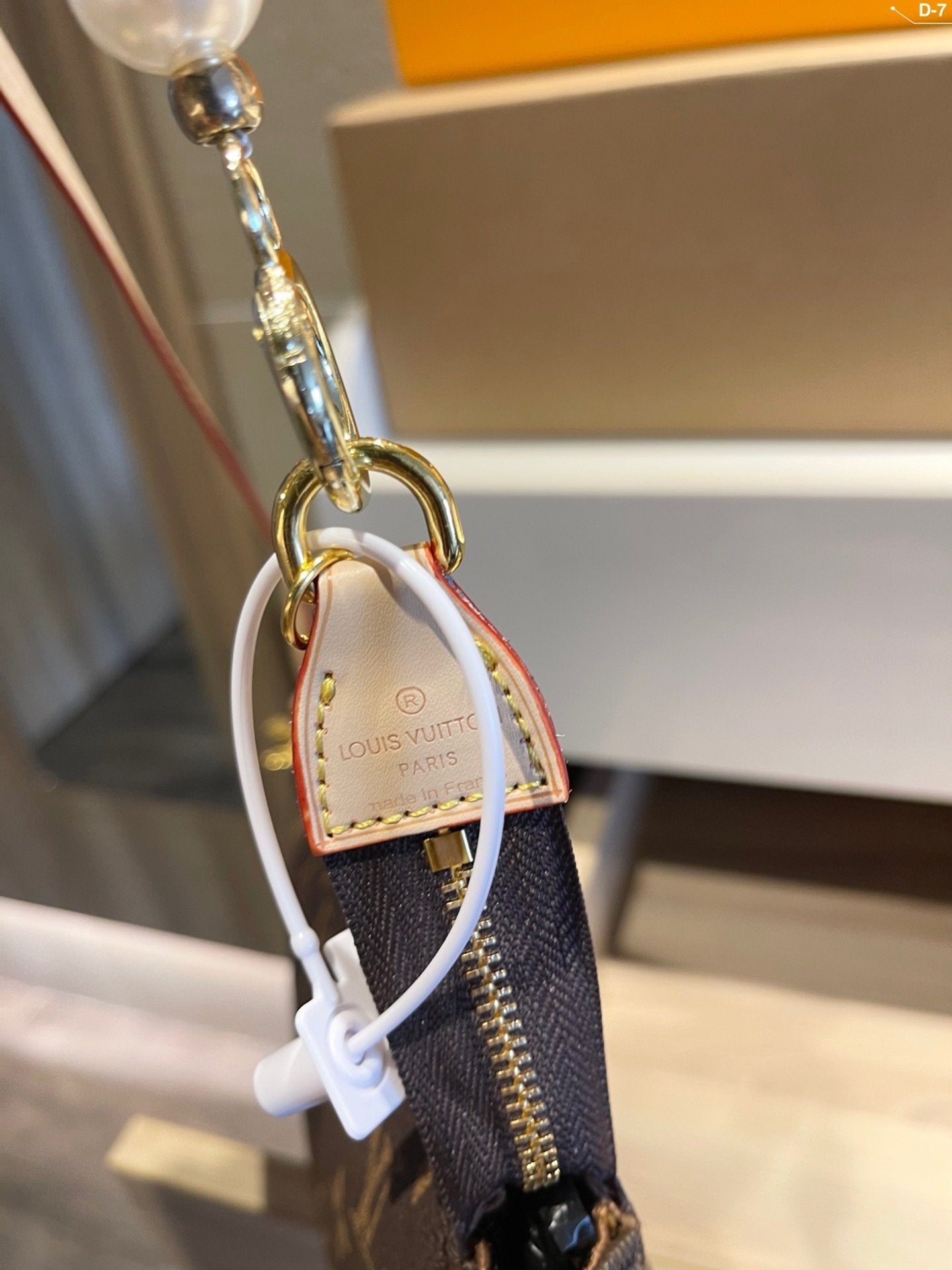 EN - New Arrival Bags LUV 474