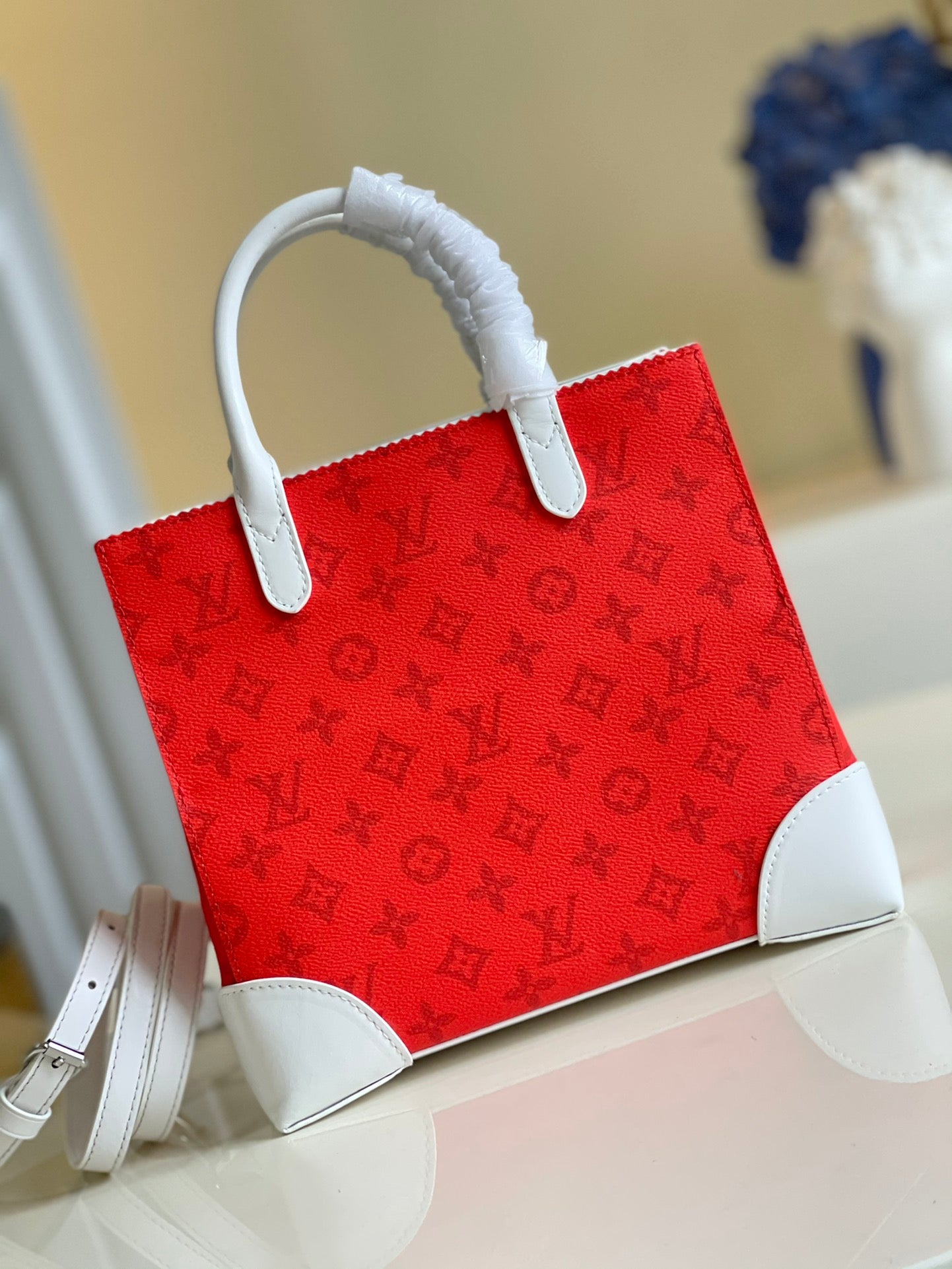 LV Litter Bag Vintage Monogram Canvas Red By Virgil Abloh For Men, MenÃ¢â‚¬â„¢s Bags, Shoulder And Crossbody Bags 9.4in/24cm LV