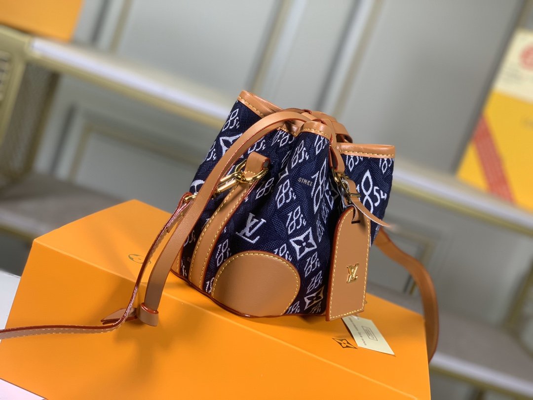 EN - New Arrival Bags LUV 099