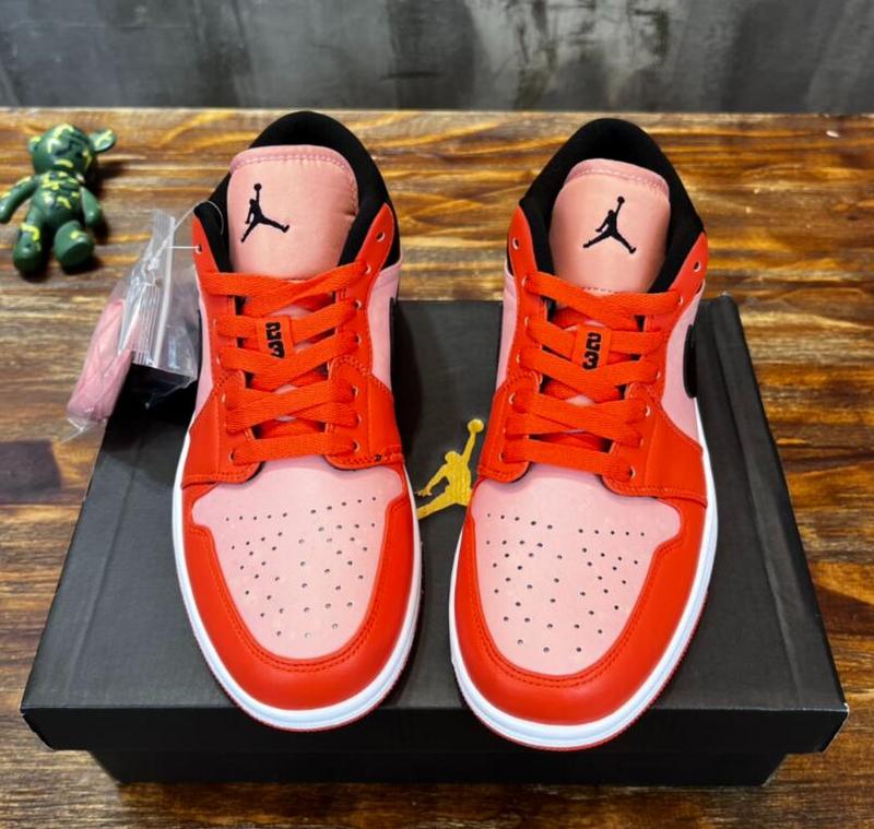 SAMC - NKE Shoes - 904