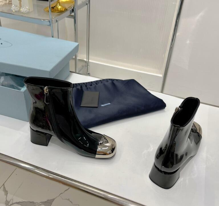 GlamyWomen Shoes - 393