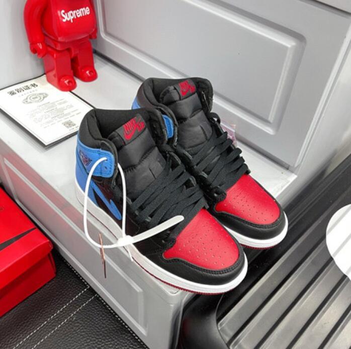 SAMC - NKE Shoes - 1649