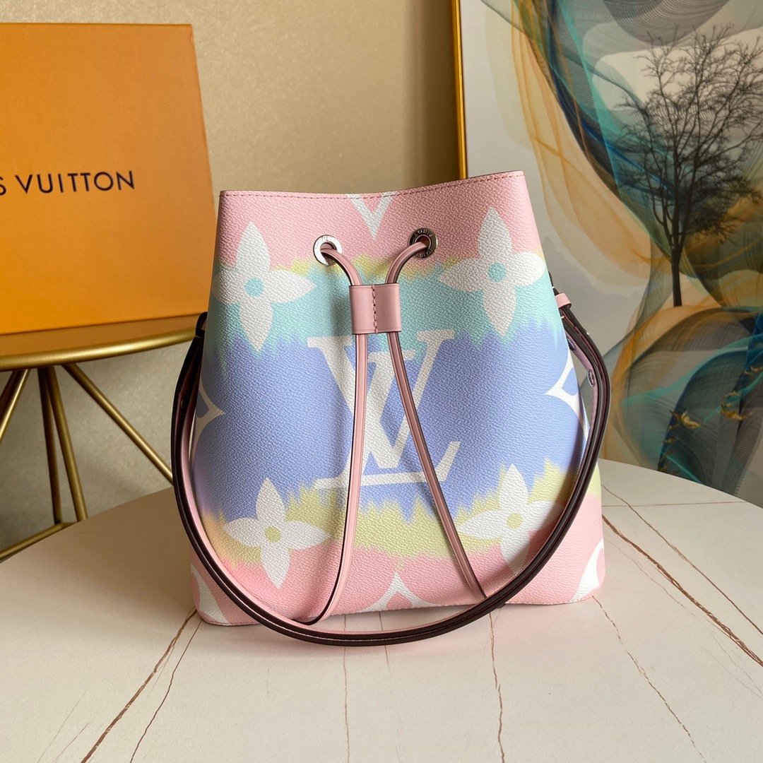 EN - New Arrival Bags LUV 162