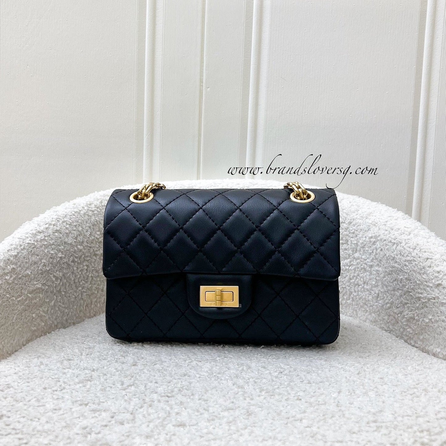 GLM-Classic 2.55 Reissue Mini Flap in Black Distressed Calfskin AGHW (Model: AS0874)
