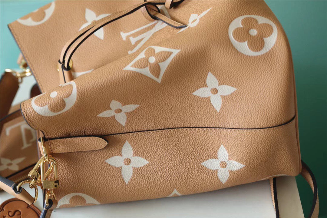 LV NeoNoe MM Monogram Empreinte Arizona Beige / Cream For Women, WomenÃ¢â‚¬â„¢s Handbags 10.2in/26cm LV M45808