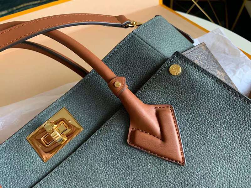 LOV2 Bags - Luxurious Bags  1039