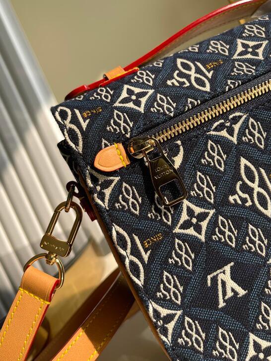 SAMC - LOV Bags - 2533