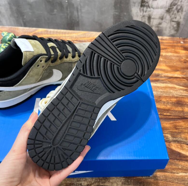 SAMC - NKE Shoes - 617
