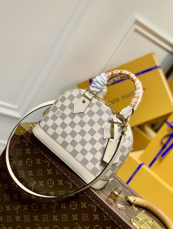 SAMC - LOV Bags - 1775