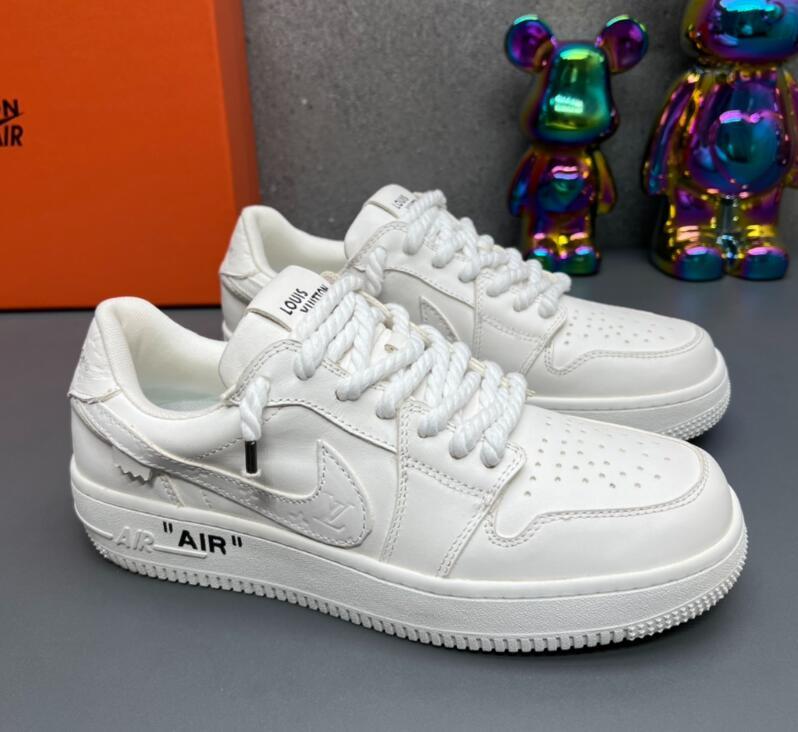 SAMC - NKE Shoes - 613