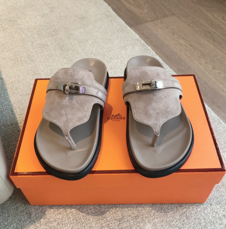 SAMC - HMS Women Shoes - 640