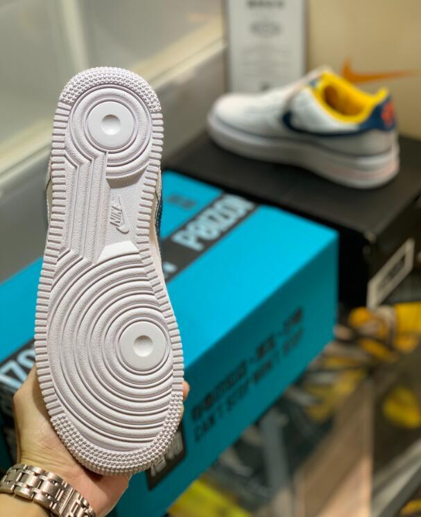 SAMC - NKE Shoes - 720