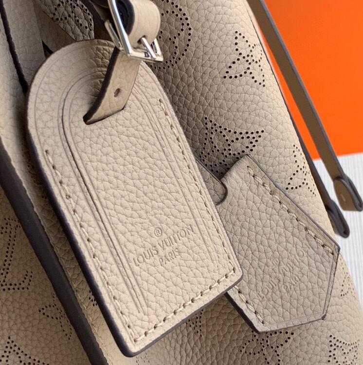 SAMC - LOV Bags - 2979