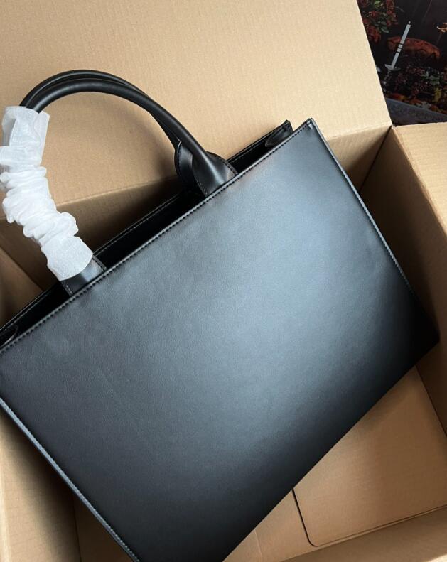 SAMCC - DAG Bags - 125