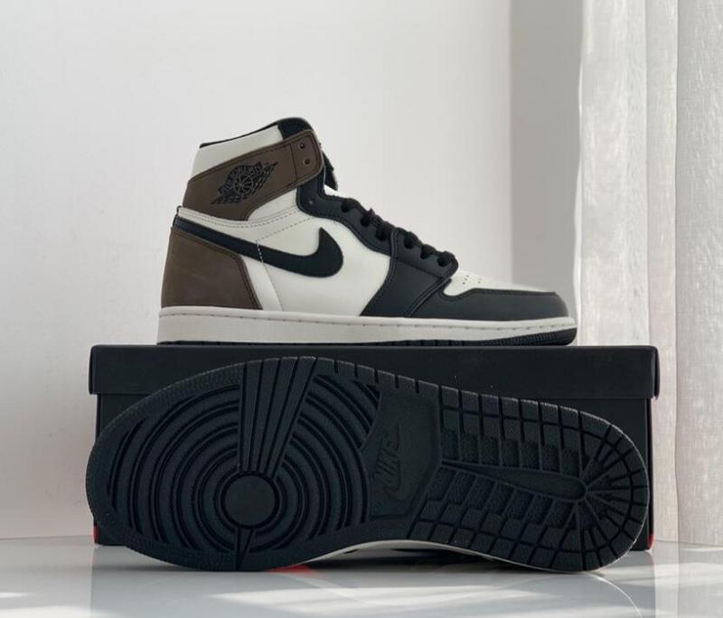 SAMC - NKE Shoes - 1667