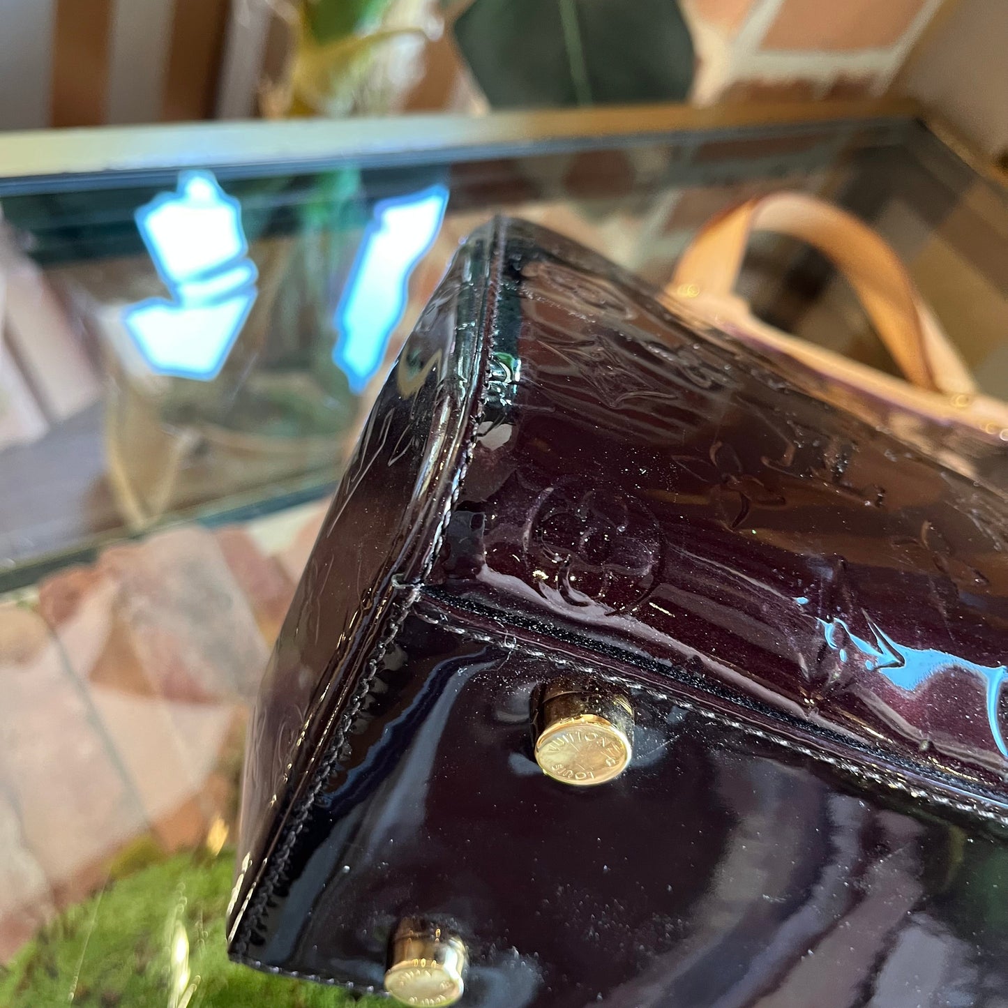LOUIS VUITTON Brea GM Amarante Vernis Patent Leather Shoulder Bag
