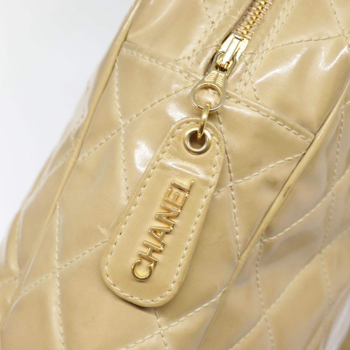 CHANEL Matelasse Chain Shoulder Bag Enamel Beige Silver CC 88244
