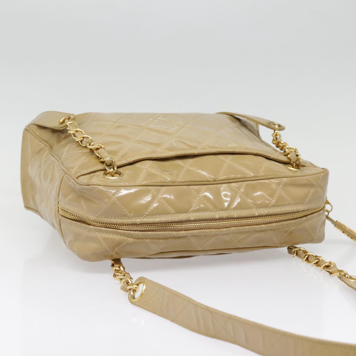CHANEL Matelasse Chain Shoulder Bag Enamel Beige Silver CC 88244
