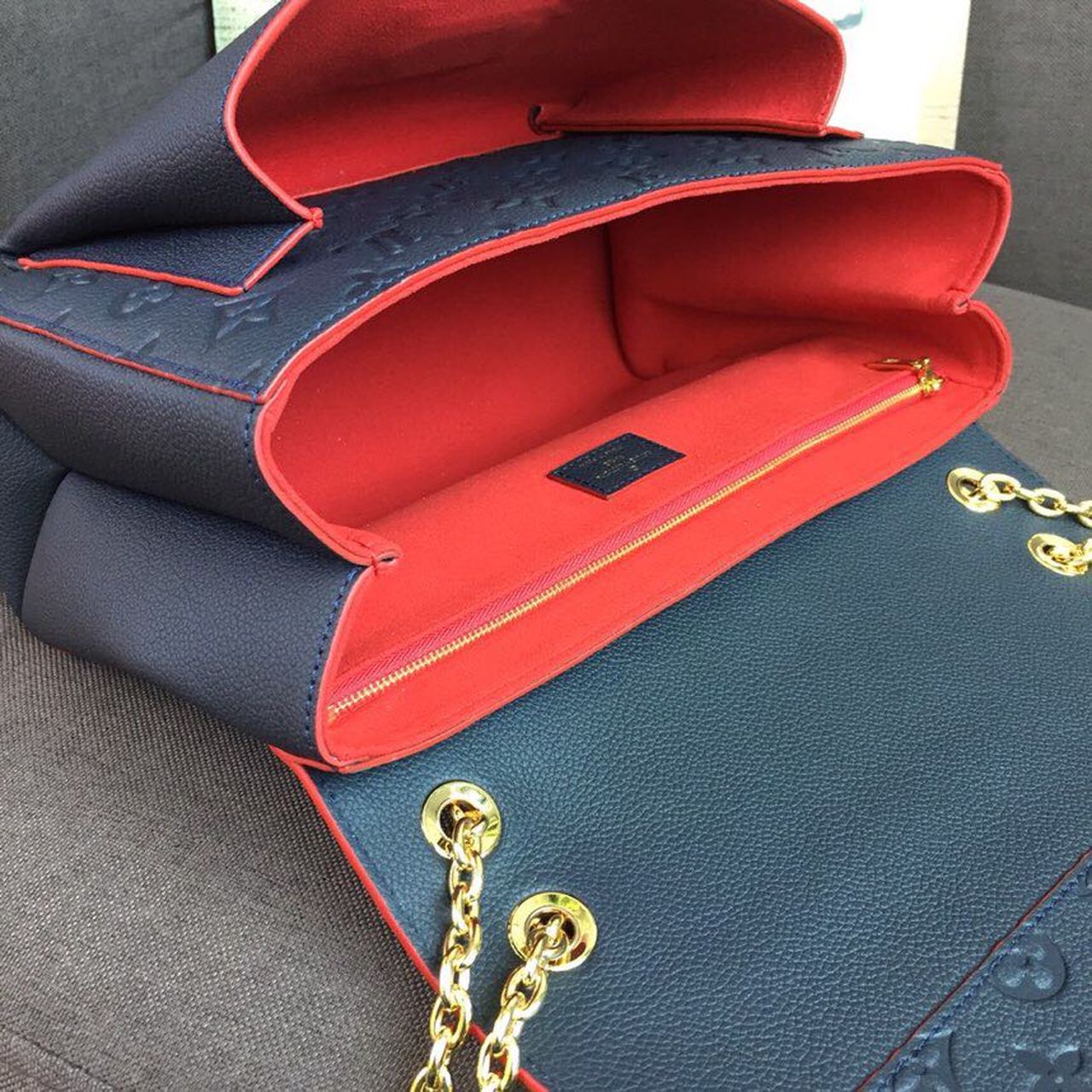 LV Vavin MM Monogram Empreinte Navy Blue For Women, WomenÃ¢â‚¬â„¢s Handbags, Shoulder And Crossbody Bags 9.8in/25cm LV M43925