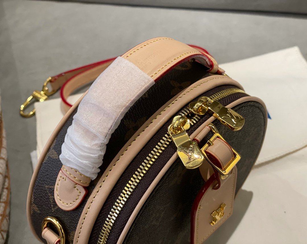 EN - New Arrival Bags LUV 074