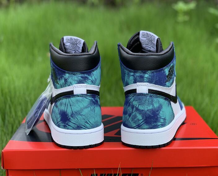 SAMC - NKE Shoes - 1382