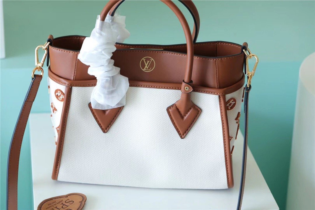 LV On My Side PM Bag Monogram GlamIower For Women 25cm/9.8 Inches Caramel Brown LV M59905