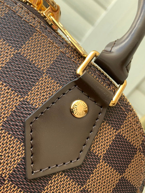 Satchel Bags - VL1 Bags - 541