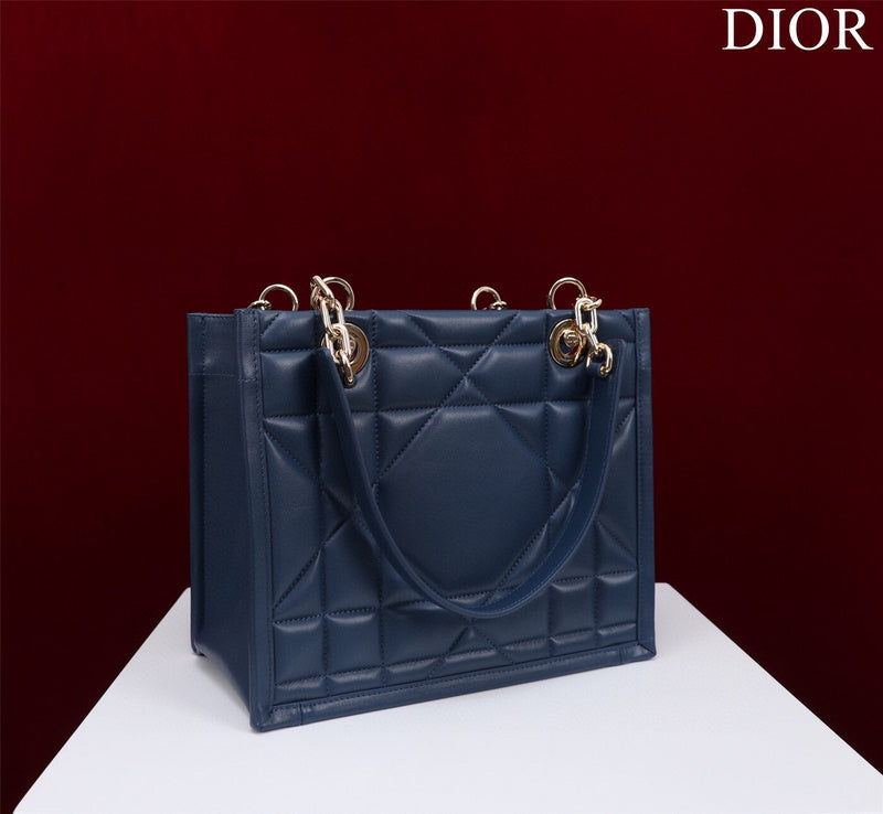 ELE - Dir Bags - 1733