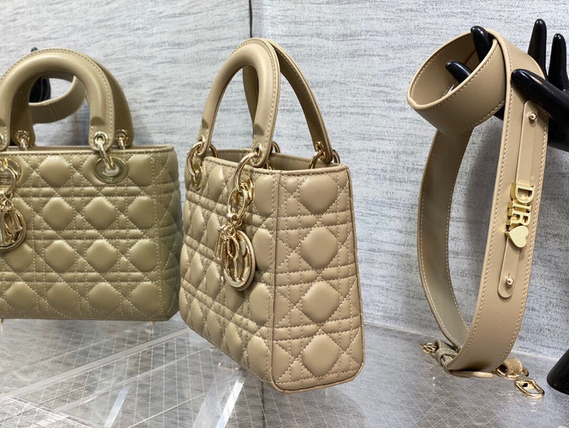 Glami Fashion - DIR Bags - 372